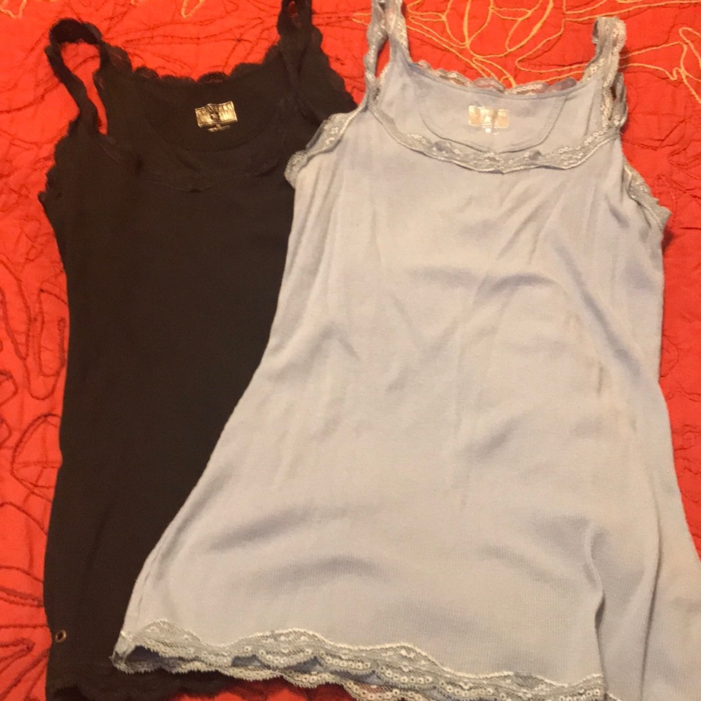 2 Converse camis. Excellent condition!